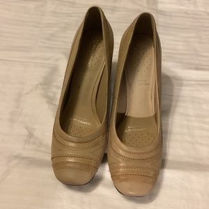 Rockport adiPrene by Adidas Helena pumps 7M
